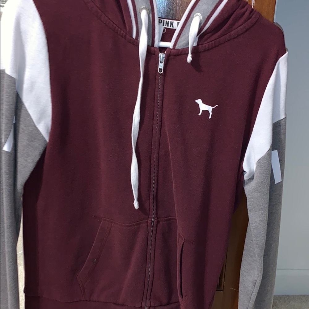 Pink Victoria’s Secret sweatshirt S